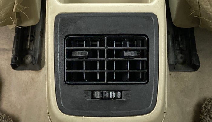 2019 Maruti Dzire VXI, Petrol, Manual, 58,422 km, Rear AC Vents