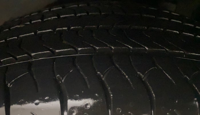 2020 KIA SELTOS HTX IVT 1.5 PETROL, Petrol, Automatic, 76,587 km, Left Rear Tyre Tread