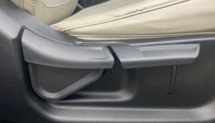 2020 KIA SELTOS HTX IVT 1.5 PETROL, Petrol, Automatic, 76,587 km, Driver Side Adjustment Panel