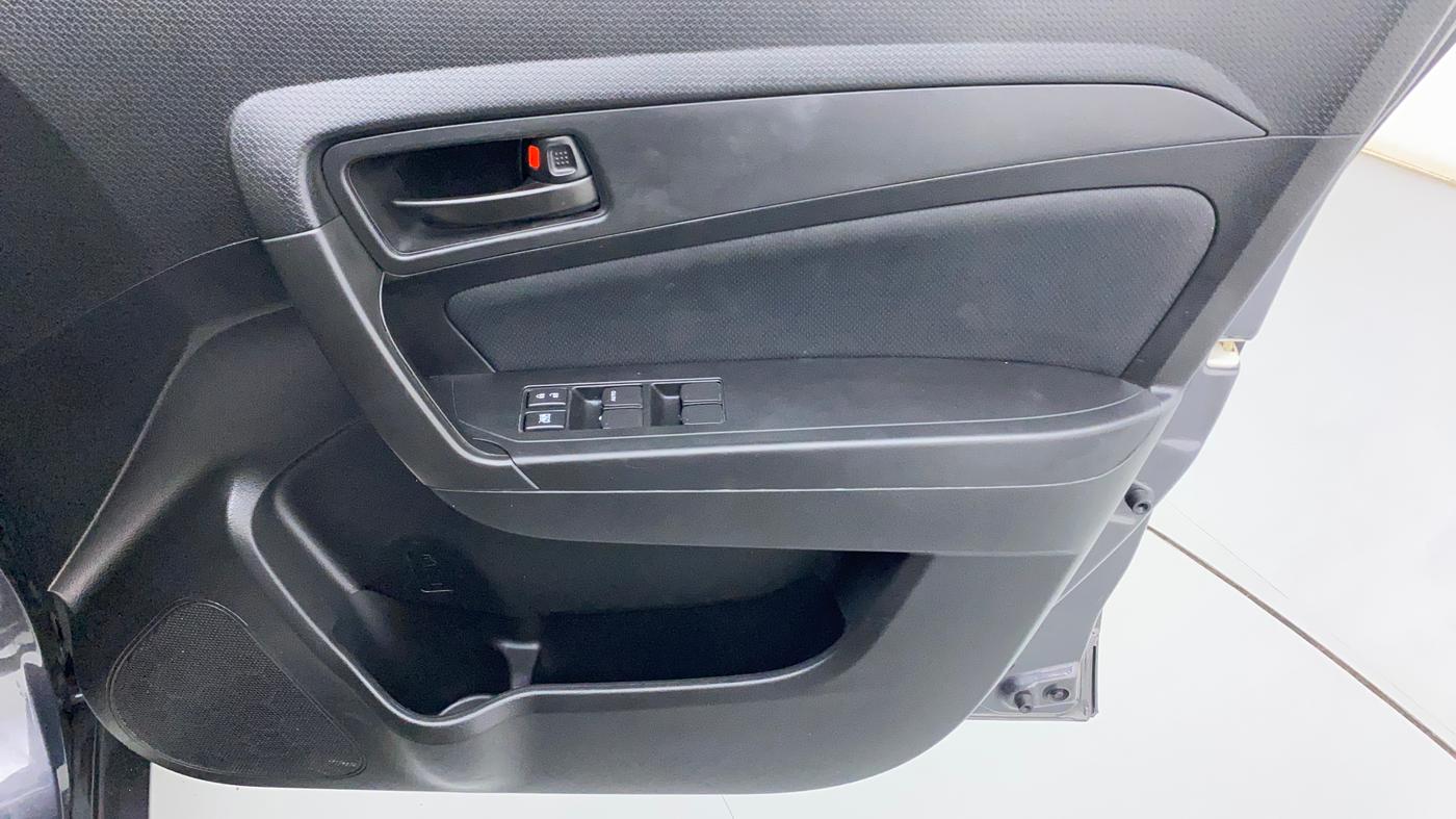 2022 Maruti Vitara Brezza VXI, Petrol, Manual, 31,020 km, Driver Side Door Panels Control