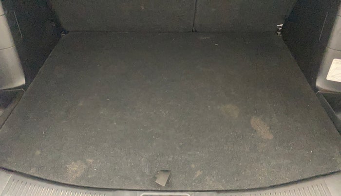 2021 Maruti S Cross ALPHA AT1.5, Petrol, Automatic, 66,815 km, Boot Inside