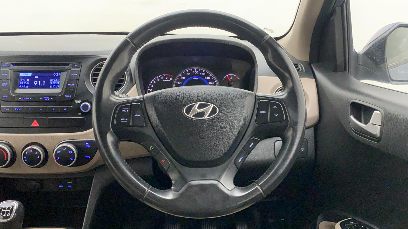 2015 Hyundai Grand i10 ASTA 1.2 KAPPA VTVT, Petrol, Manual, 72,907 km, Steering Wheel Close Up