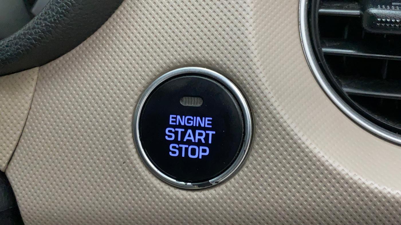2015 Hyundai Grand i10 ASTA 1.2 KAPPA VTVT, Petrol, Manual, 72,907 km, Keyless Start/ Stop Button