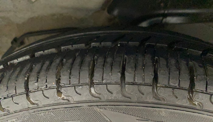 2013 Hyundai i10 ERA 1.1, Petrol, Manual, 58,240 km, Left Rear Tyre Tread