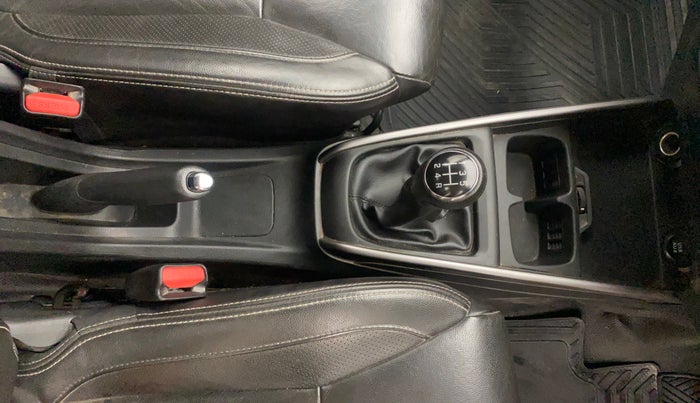 2020 Maruti XL6 ALPHA MT, Petrol, Manual, 76,493 km, Gear Lever