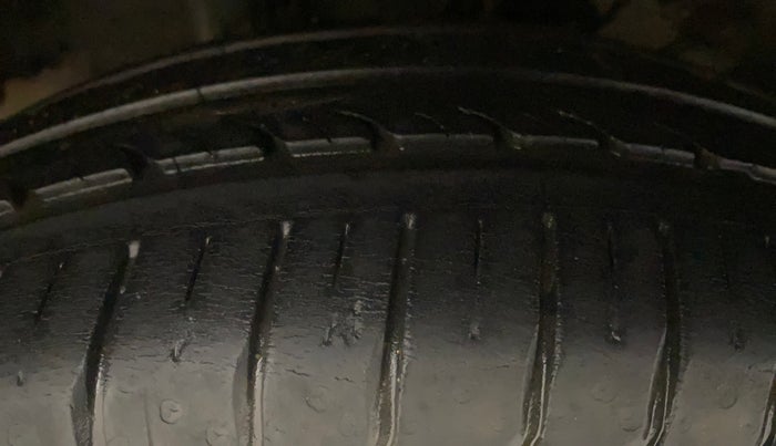 2013 Honda City 1.5L I-VTEC V MT, Petrol, Manual, 88,100 km, Right Rear Tyre Tread