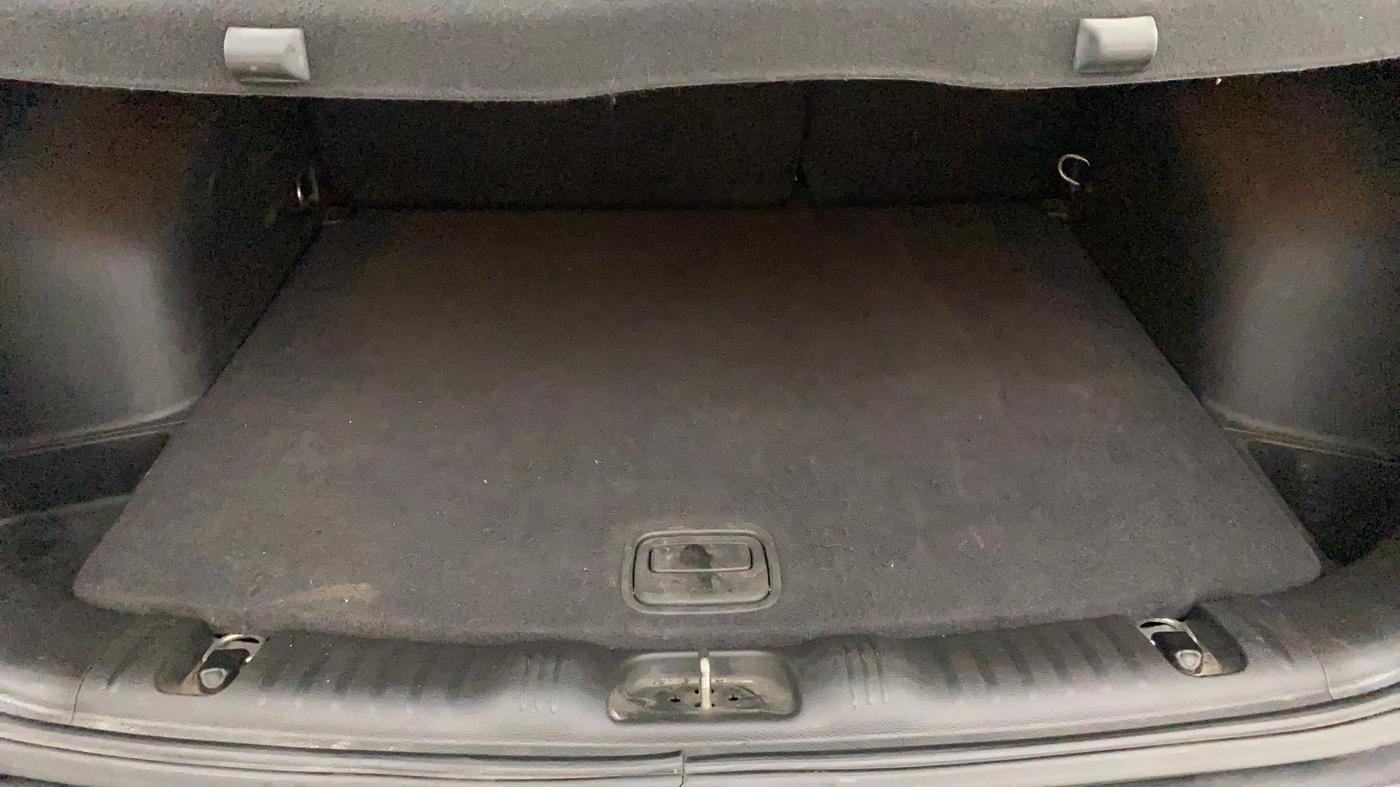 2019 Jeep Compass LIMITED PLUS PETROL AT, Petrol, Automatic, 1,05,696 km, Boot Inside