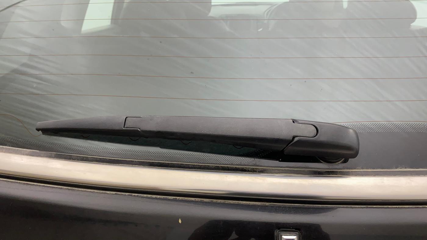 2019 Jeep Compass LIMITED PLUS PETROL AT, Petrol, Automatic, 1,05,696 km, Rear Wiper