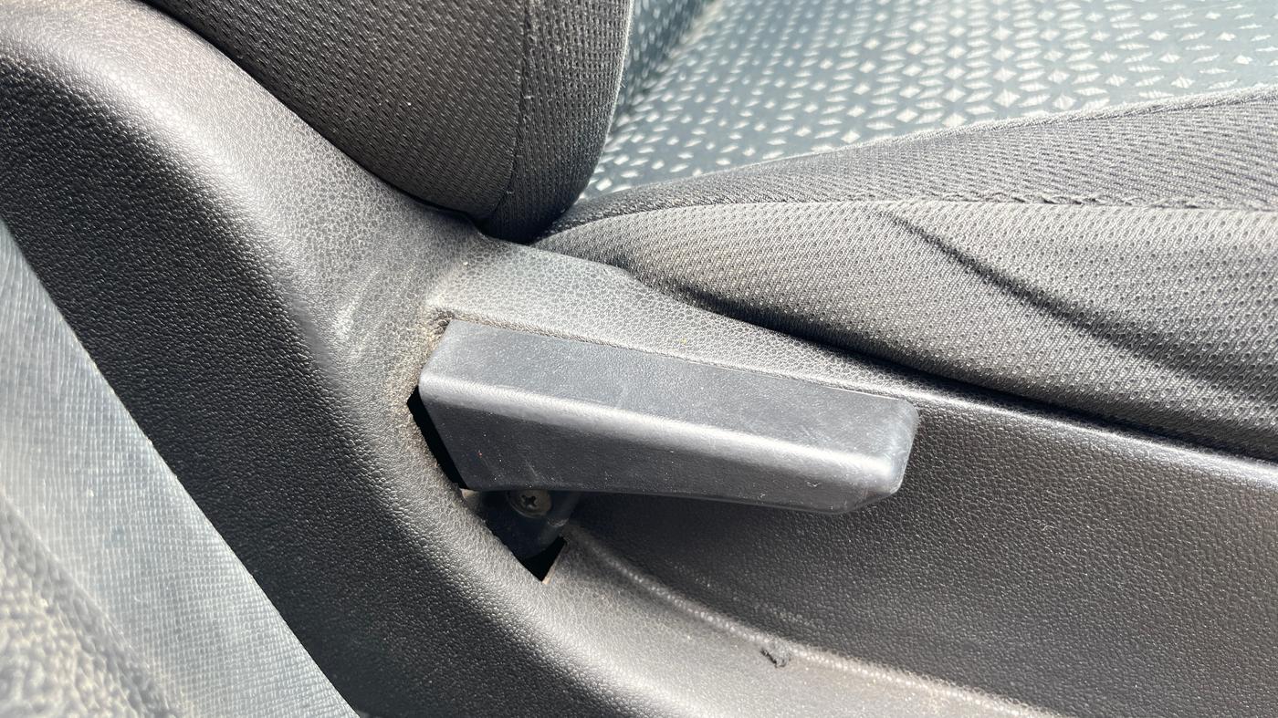2018 Tata Tiago XZ PETROL, Petrol, Manual, 72,019 km, Driver Side Adjustment Panel