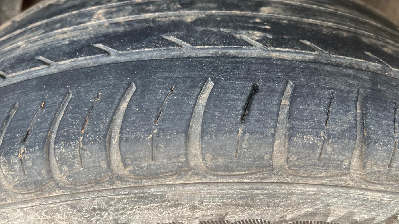 2018 Tata Tiago XZ PETROL, Petrol, Manual, 72,019 km, Right Rear Tyre Tread