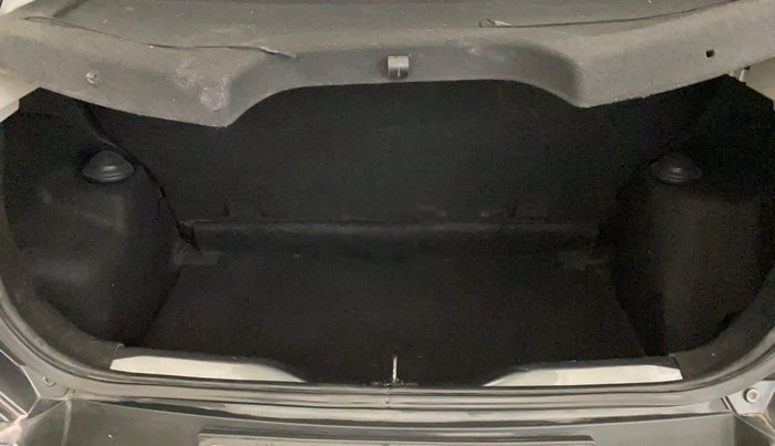 2022 Tata PUNCH PURE MT, Petrol, Manual, 42,135 km, Boot Inside