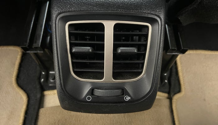 2018 Hyundai NEW SANTRO ASTA 1.1 MT, Petrol, Manual, 19,563 km, Rear AC Vents