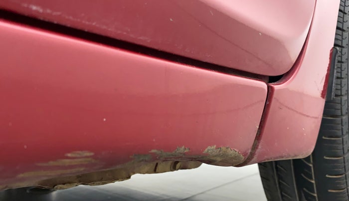 2015 Hyundai Eon ERA +, Petrol, Manual, 1,09,923 km, Right running board - Slightly dented