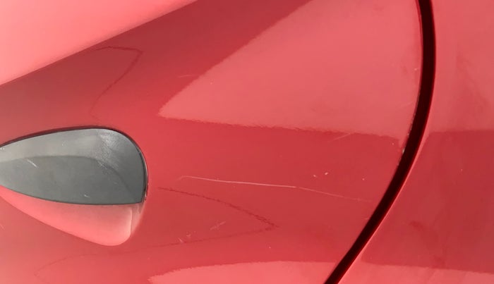 2015 Hyundai Eon ERA +, Petrol, Manual, 1,09,923 km, Rear left door - Minor scratches