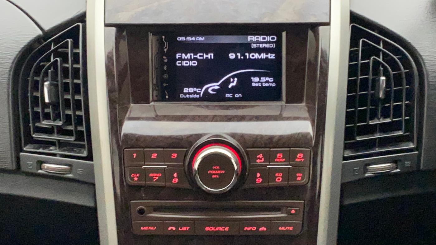 2014 Mahindra XUV500 W6, Diesel, Manual, 89,798 km, Infotainment System