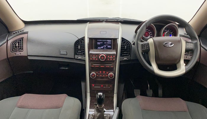 2014 Mahindra XUV500 W6, Diesel, Manual, 89,798 km, Dashboard