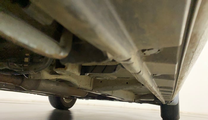 2013 Maruti Swift Dzire VXI REGAL EDITION, CNG, Manual, 61,130 km, Right Side Underbody