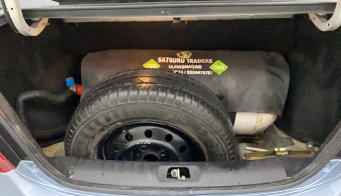 2013 Maruti Swift Dzire VXI REGAL EDITION, CNG, Manual, 61,130 km, Boot Inside