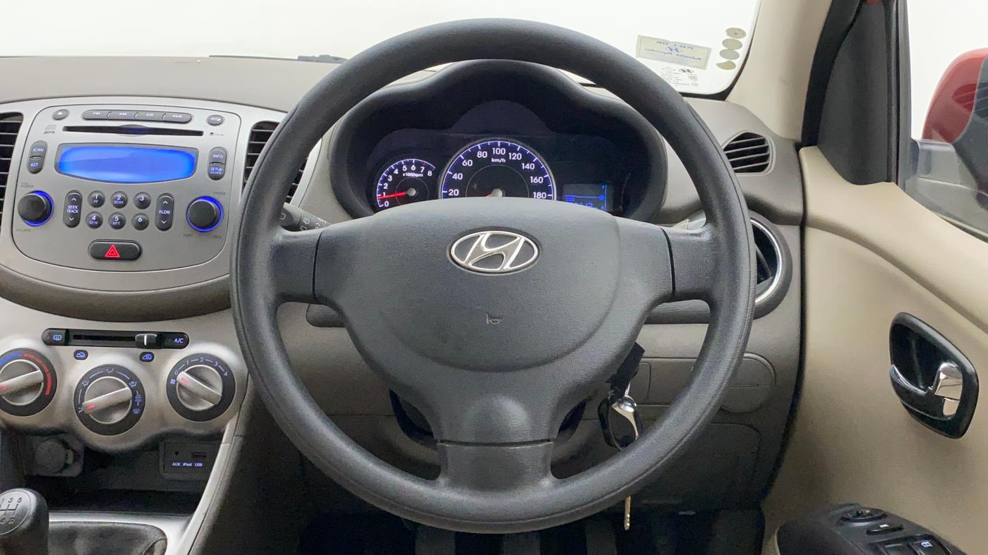 2012 Hyundai i10 SPORTZ 1.2, Petrol, Manual, 50,312 km, Steering Wheel Close Up