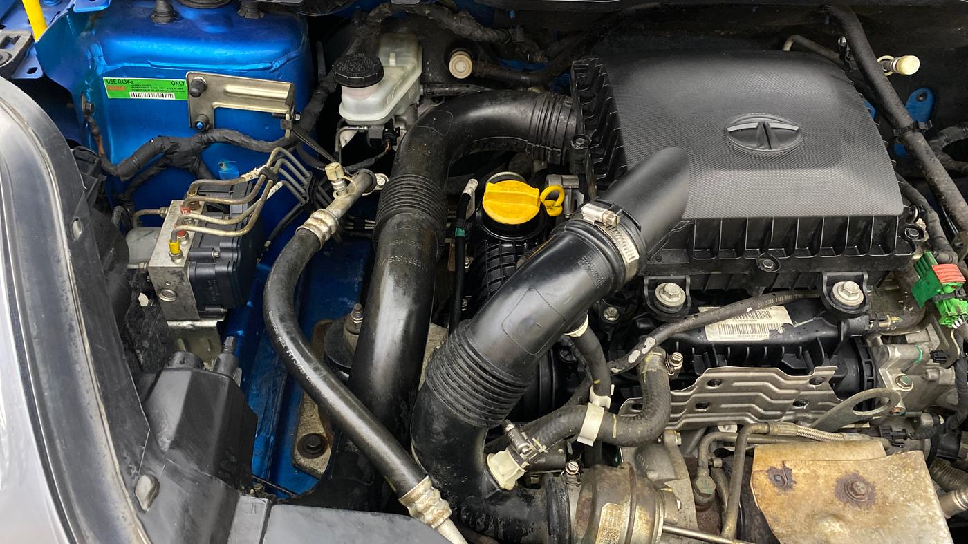 2019 Tata NEXON XM PETROL, Petrol, Manual, 43,724 km, Engine View - Right