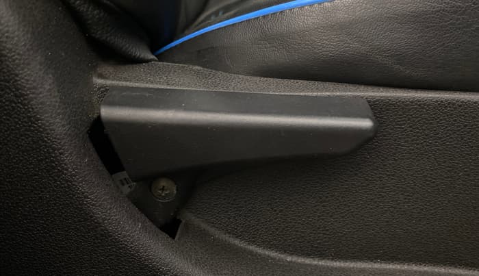 2019 Tata NEXON XM PETROL, Petrol, Manual, 43,724 km, Driver Side Adjustment Panel