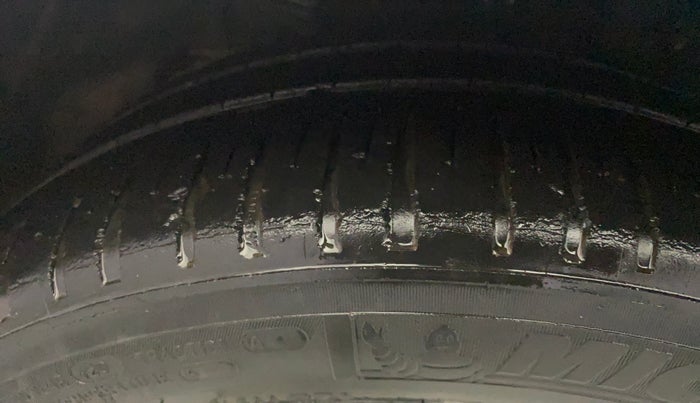 2017 Tata TIGOR XZ PETROL, Petrol, Manual, 69,697 km, Left Front Tyre Tread