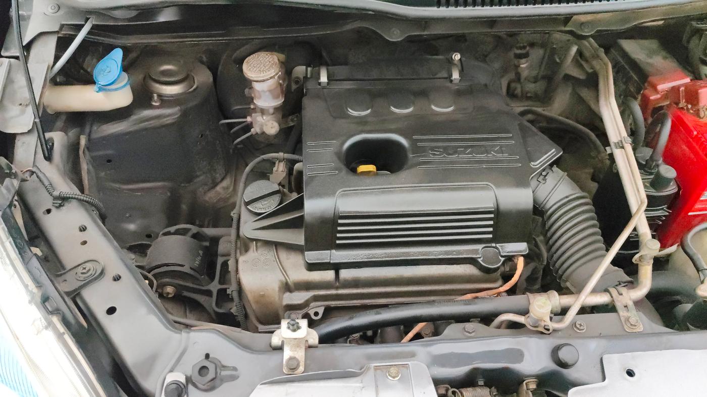 2018 Maruti Wagon R 1.0 VXI AMT, Petrol, Automatic, 49,518 km, Engine View - Right
