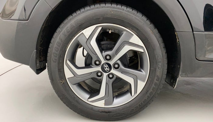 2019 Hyundai Creta SX SPORTS EDITION 1.6 PETROL, Petrol, Manual, 42,617 km, Right Rear Wheel