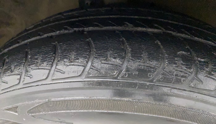 2019 Maruti Celerio ZXI AMT (O), Petrol, Automatic, 39,674 km, Right Front Tyre Tread