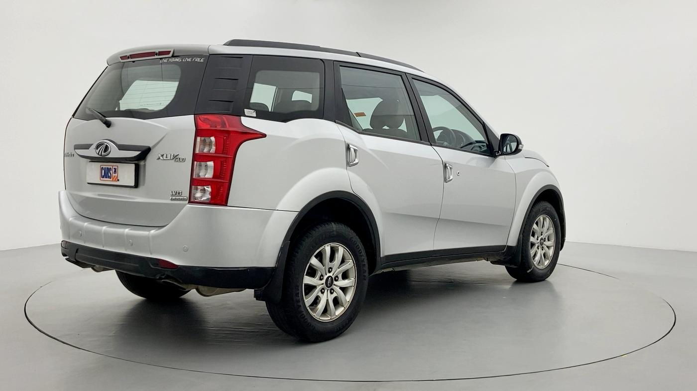 2017 Mahindra XUV500 W8 FWD AT, Diesel, Automatic, 91,696 km, Right Back Diagonal