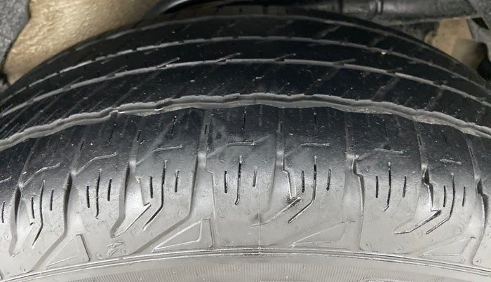 2017 Mahindra XUV500 W8 FWD AT, Diesel, Automatic, 91,696 km, Left Rear Tyre Tread