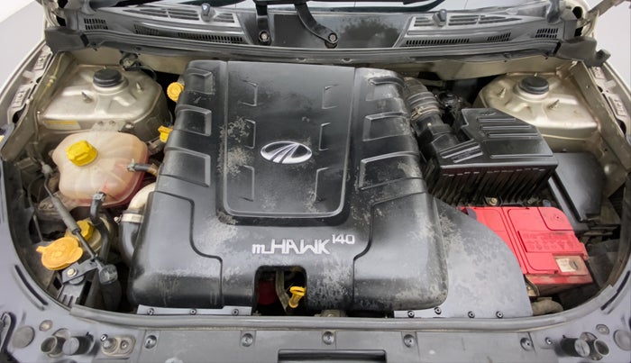 2017 Mahindra XUV500 W8 FWD AT, Diesel, Automatic, 91,696 km, Open Bonet