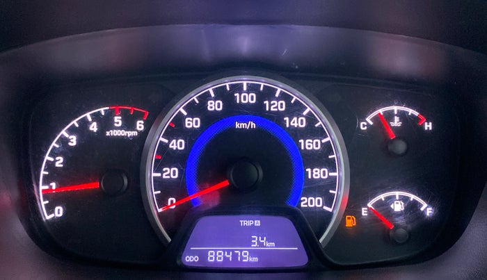2018 Hyundai Grand i10 SPORTZ U2 1.2 CRDI, Diesel, Manual, 88,935 km, Odometer Image