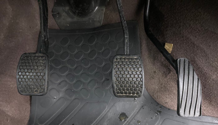 2011 Maruti Zen Estilo LXI, Petrol, Manual, 39,260 km, Pedals