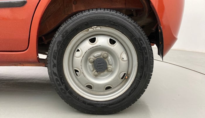 2011 Maruti Zen Estilo LXI, Petrol, Manual, 39,260 km, Left Rear Wheel