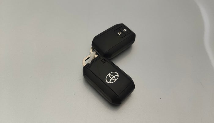 2024 Toyota Urban Cruiser Taisor V 1.0 Petrol AT, Petrol, Automatic, 16,743 km, Key Close Up