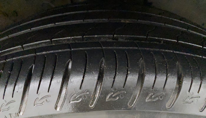 2019 Hyundai VENUE 1.0L Turbo GDI SX MT, Petrol, Manual, 16,104 km, Right Front Tyre Tread