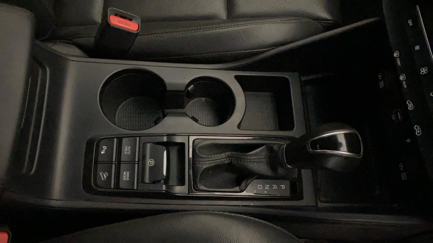 2021 Hyundai Tucson GLS 2WD AT PETROL, Petrol, Automatic, 78,350 km, Gear Lever