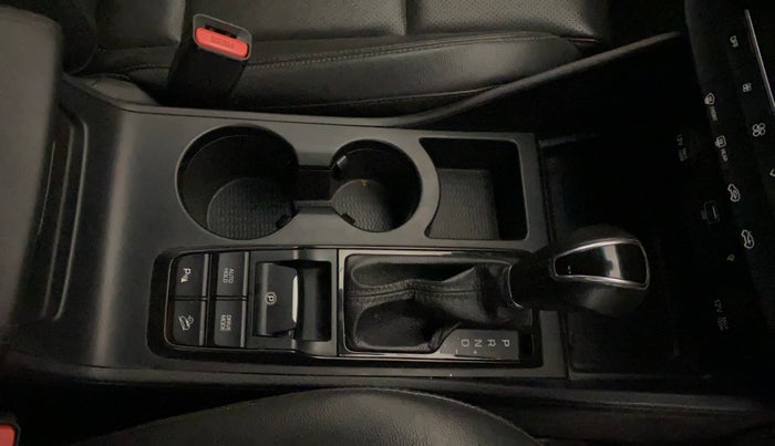 2021 Hyundai Tucson GLS 2WD AT PETROL, Petrol, Automatic, 78,350 km, Gear Lever