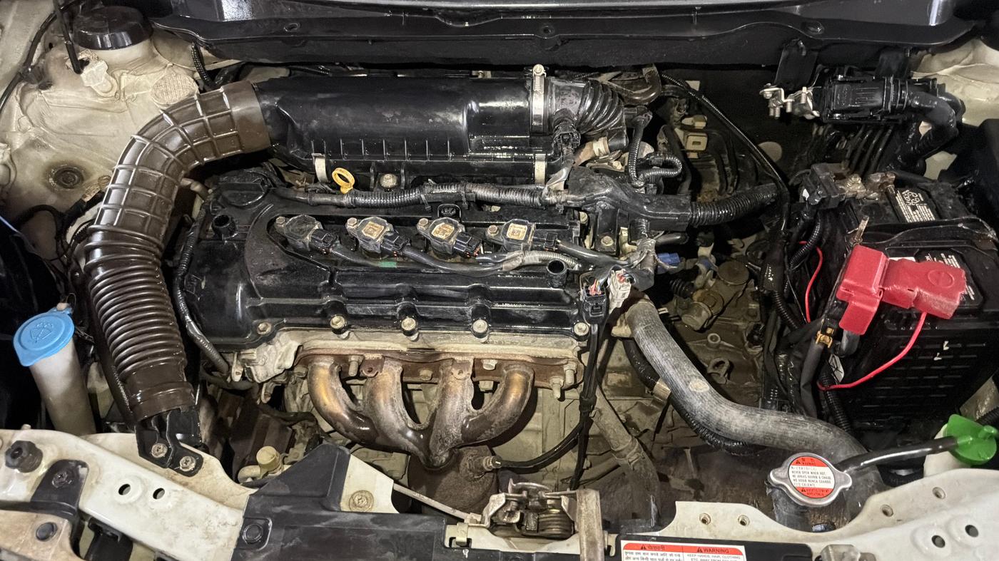 2018 Maruti Swift ZXI, Petrol, Manual, 71,971 km, Engine View