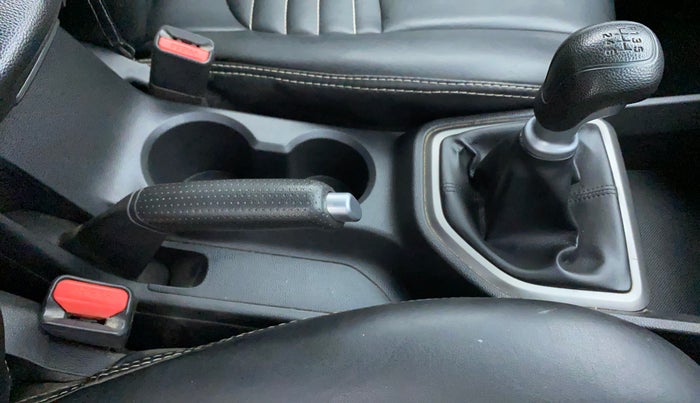 2017 Hyundai Creta SX PLUS 1.6 PETROL, Petrol, Manual, 65,266 km, Gear Lever
