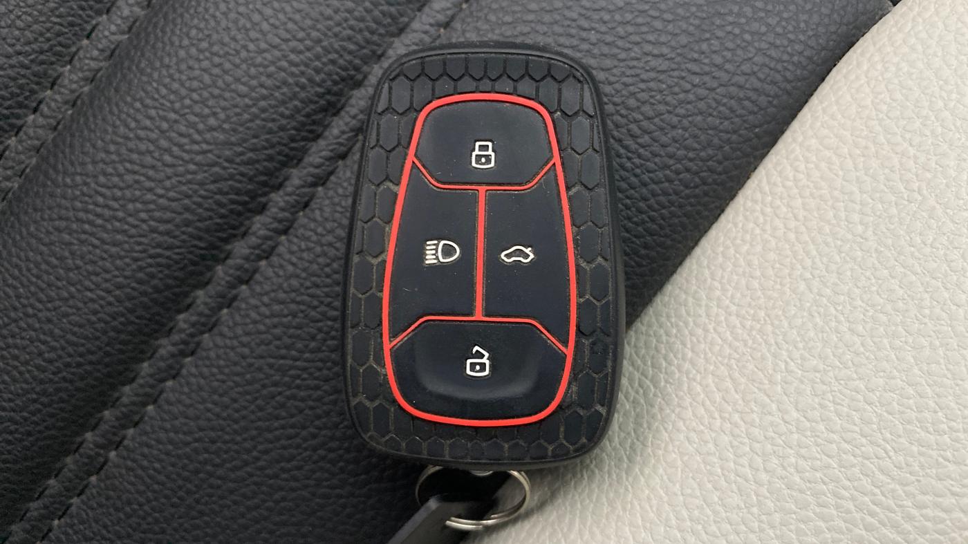 2023 Tata TIGOR XZ PLUS PETROL, Petrol, Manual, 11,490 km, Key Close Up