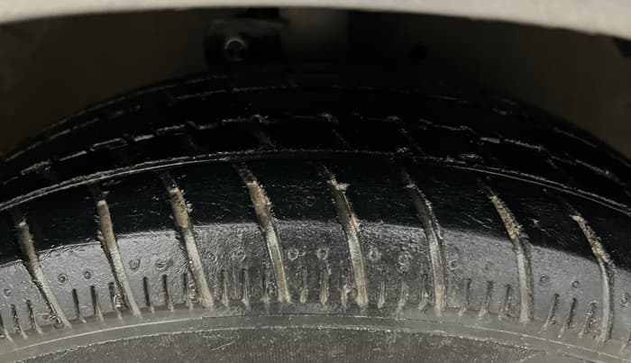 2018 Maruti Celerio ZXI AMT (O), Petrol, Automatic, 39,765 km, Right Front Tyre Tread