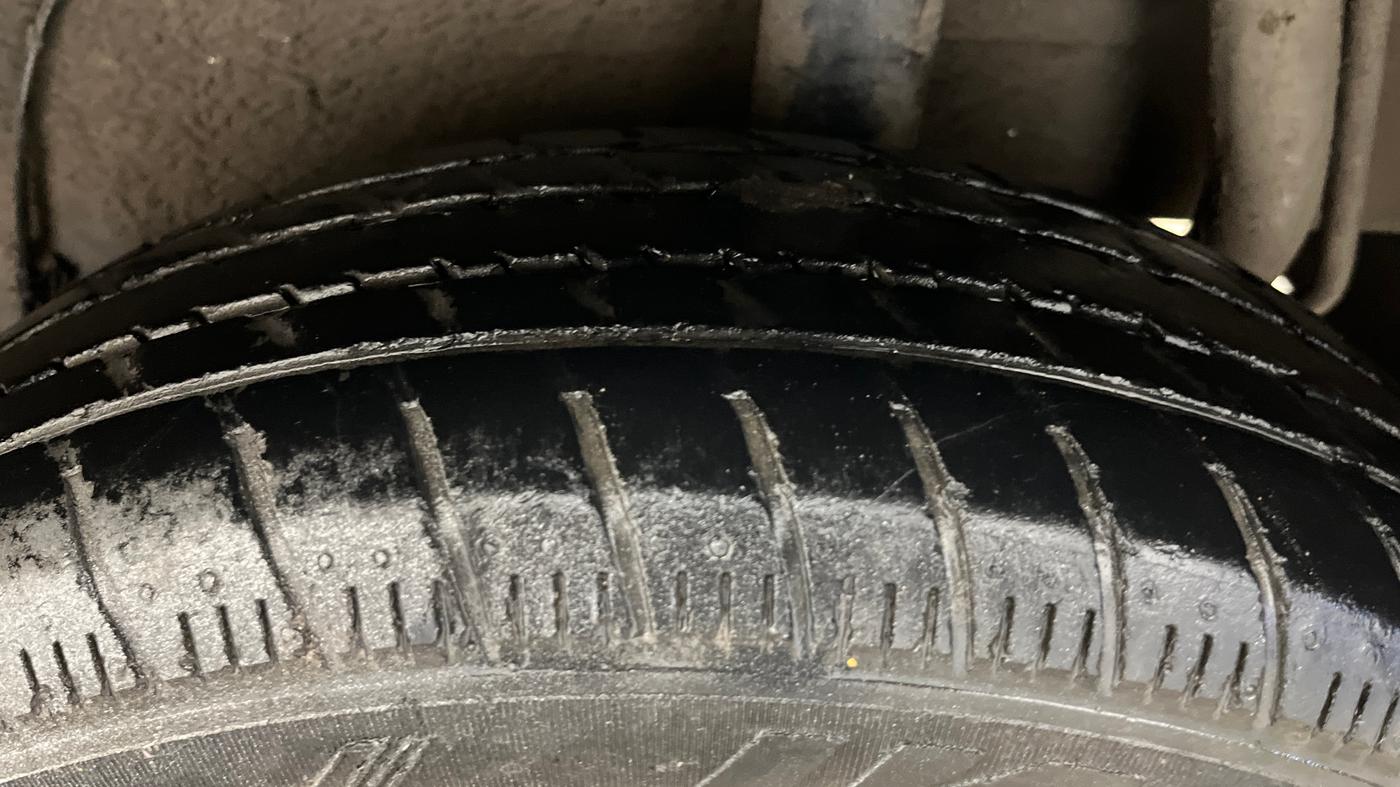 2018 Maruti Celerio ZXI AMT (O), Petrol, Automatic, 39,765 km, Left Rear Tyre Tread