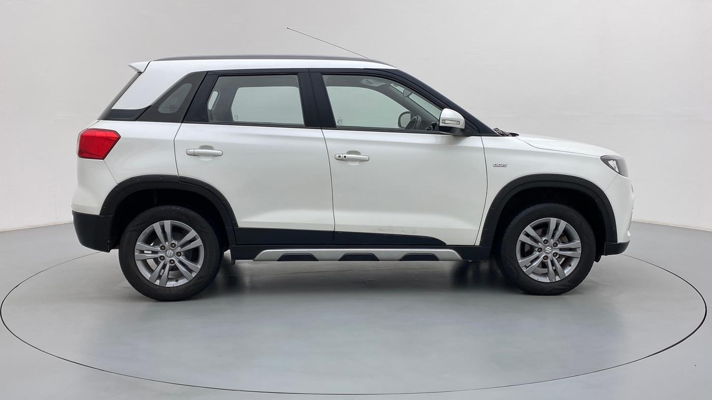 2016 Maruti Vitara Brezza ZDI, Diesel, Manual, 48,477 km, Right Side View