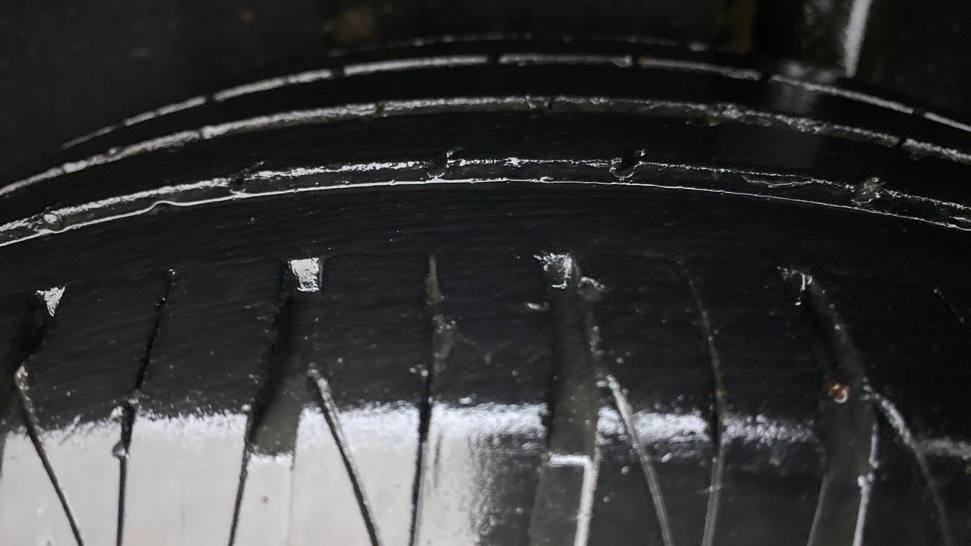 2016 Maruti Vitara Brezza ZDI, Diesel, Manual, 48,477 km, Left Rear Tyre Tread