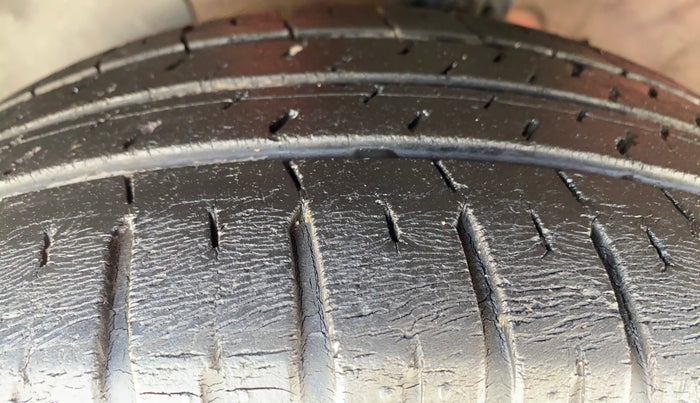 2021 Hyundai Verna SX (O) 1.0 TURBO DCT, Petrol, Automatic, 38,367 km, Left Front Tyre Tread