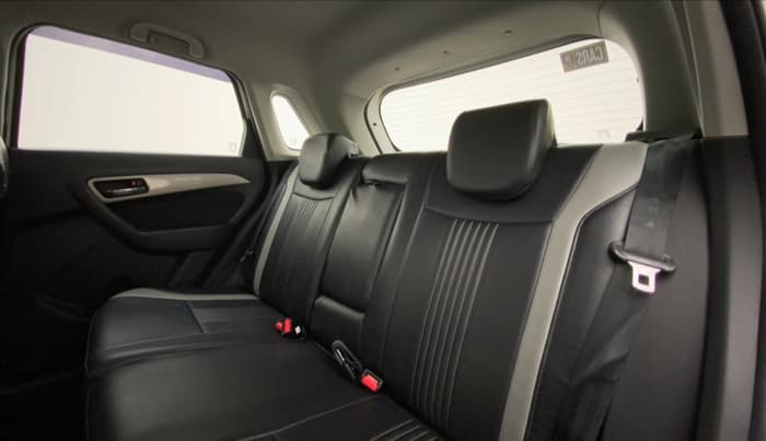 2017 Maruti Vitara Brezza ZDI, Diesel, Manual, 68,837 km, Right Side Rear Door Cabin