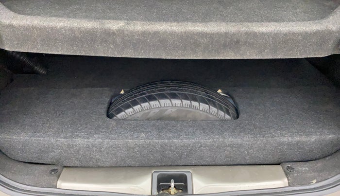 2019 Maruti New Wagon-R LXI CNG (O) 1.0, CNG, Manual, 1,11,234 km, Boot Inside