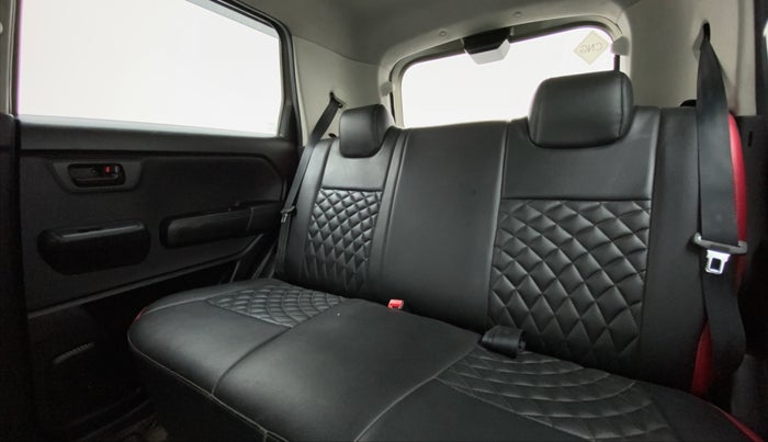 2019 Maruti New Wagon-R LXI CNG (O) 1.0, CNG, Manual, 1,11,234 km, Right Side Rear Door Cabin
